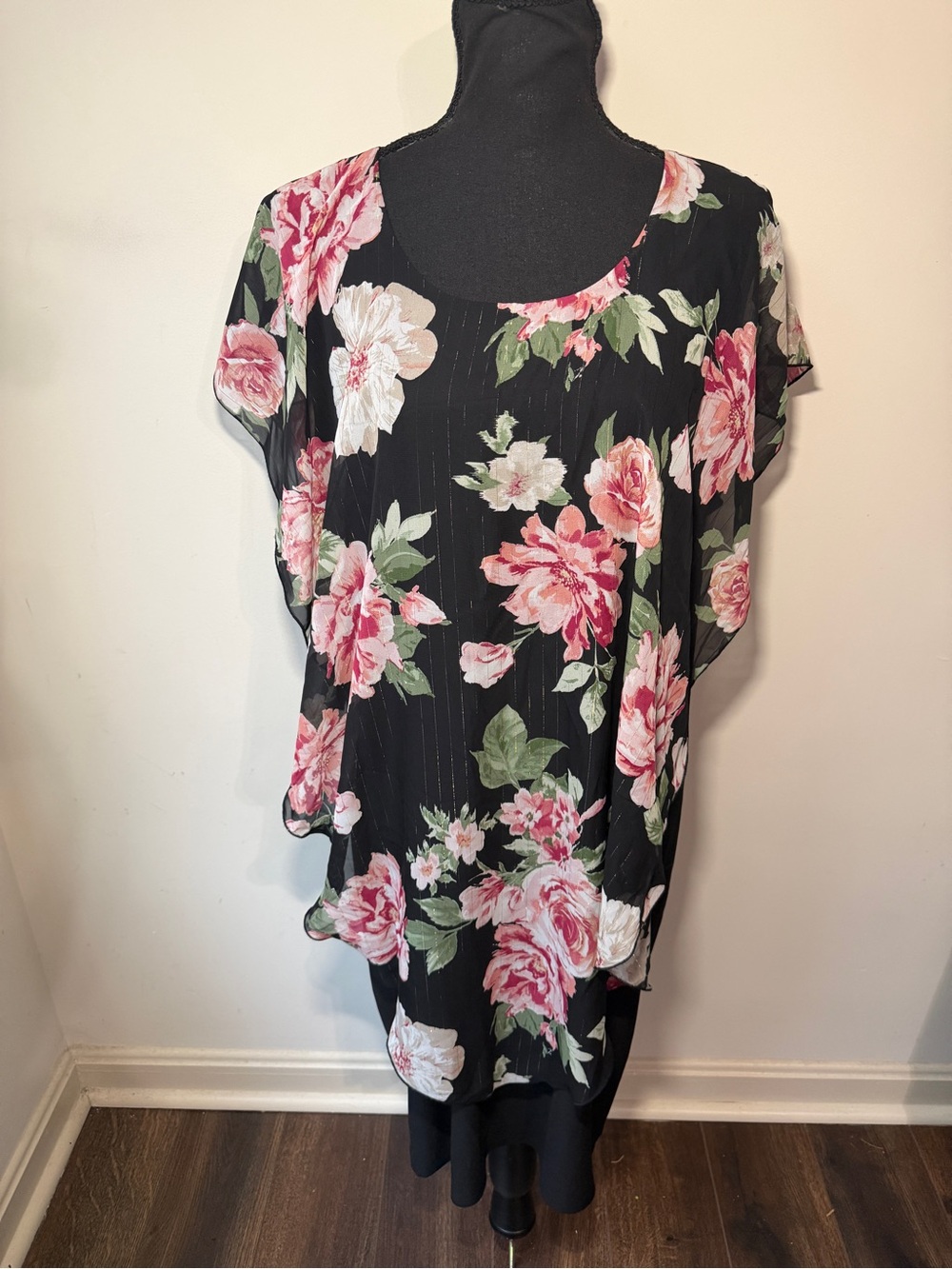 Alexa B 2X Black Floral Chiffon Overlay Tunic Blouse Plus Size Pink Roses
